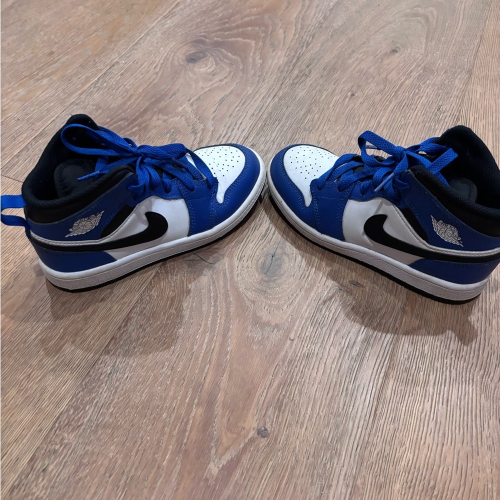 Nike little boy Air Jordan Mid